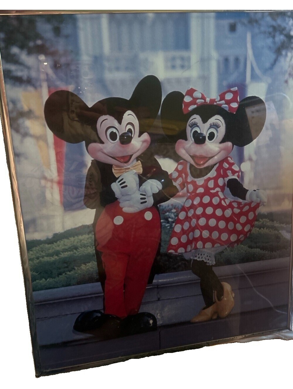 Vintage Walt Disney’s Mickey And Minnie Mouse Picture With Metal Frame 16x20